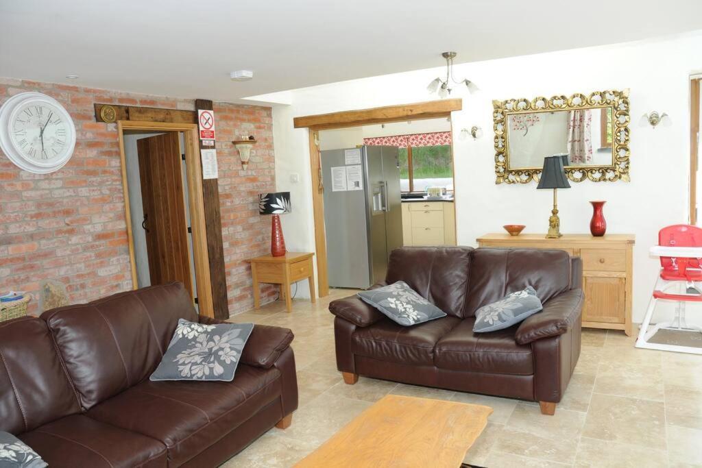 Ty-Hapus Cottage Jordanston Dış mekan fotoğraf
